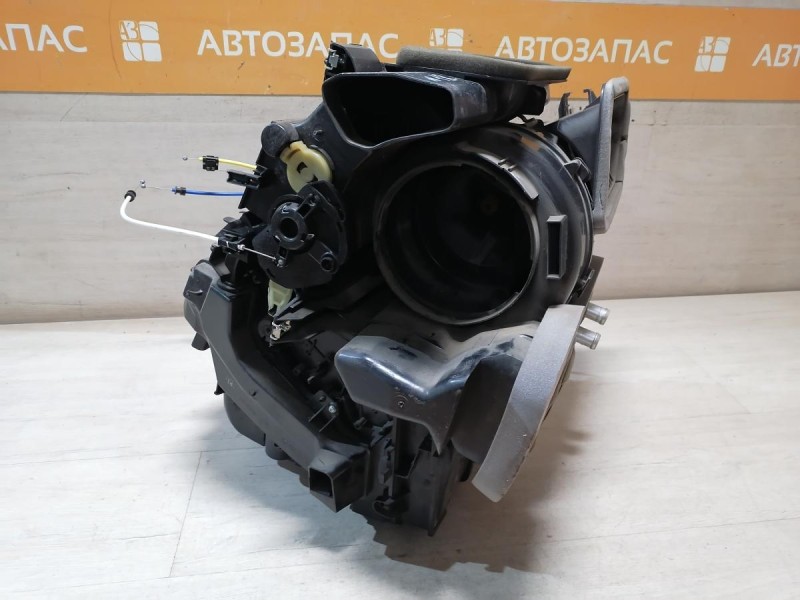 Sandero №18 печка корпус под кондиционер