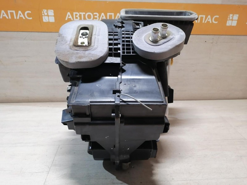 Sandero №18 печка корпус под кондиционер