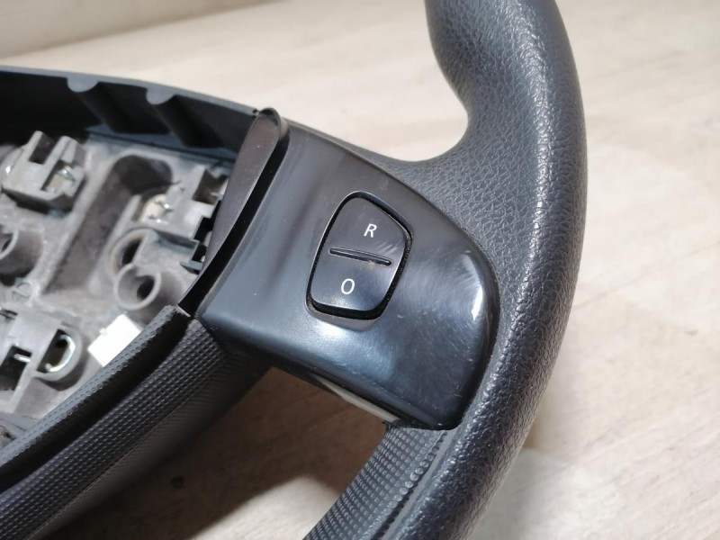 Sandero №18 руль мультируль до рест