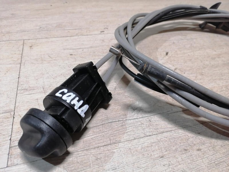 Sandero №18 трос капота корректора фар