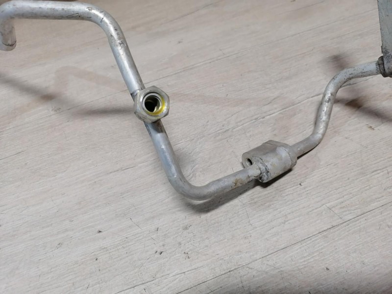 Sandero №18 трубка кондиционера тонкая длинная 924401429