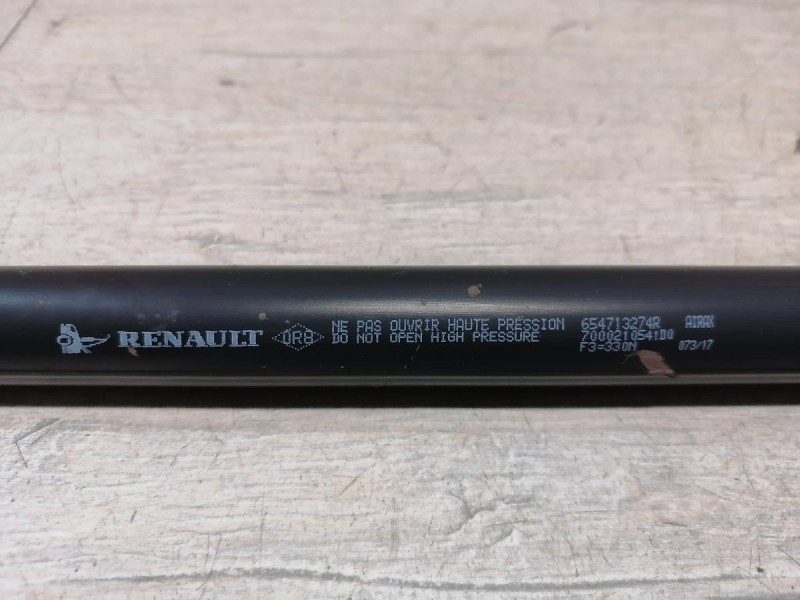 Sandero №18 амортизатор капота