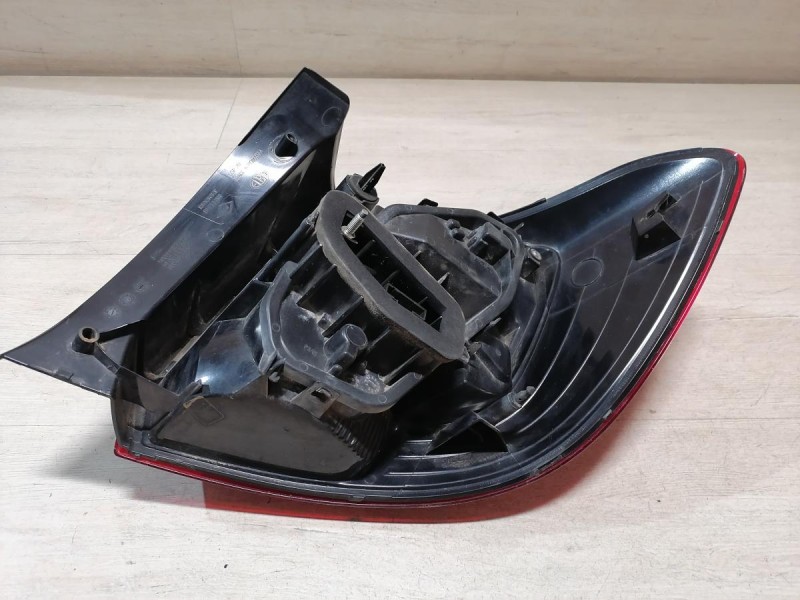 Sandero №18 фонарь левый