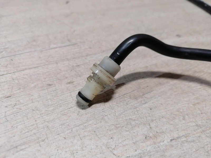 Sandero №18 трубка сцепления H4M