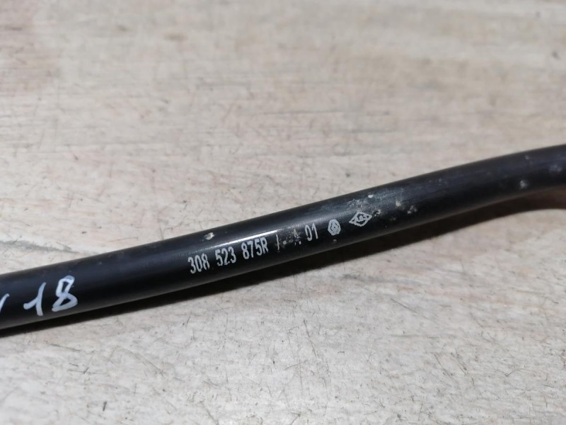 Sandero №18 трубка сцепления H4M