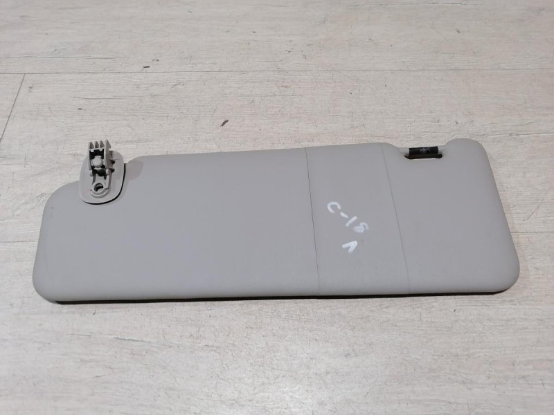 Sandero №18 козырек солнцезащитный левый