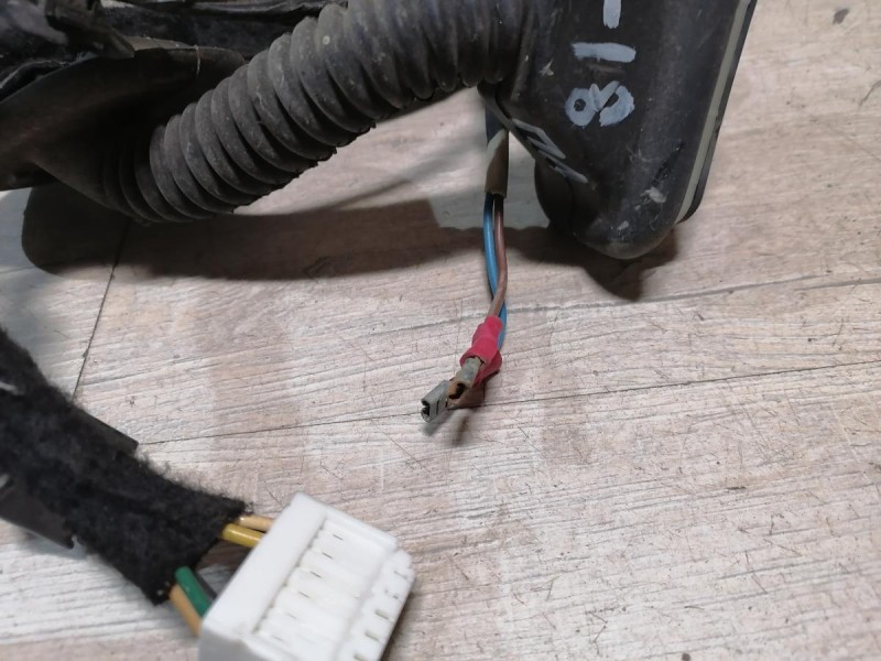 Sandero №18 проводка двери передняя левая