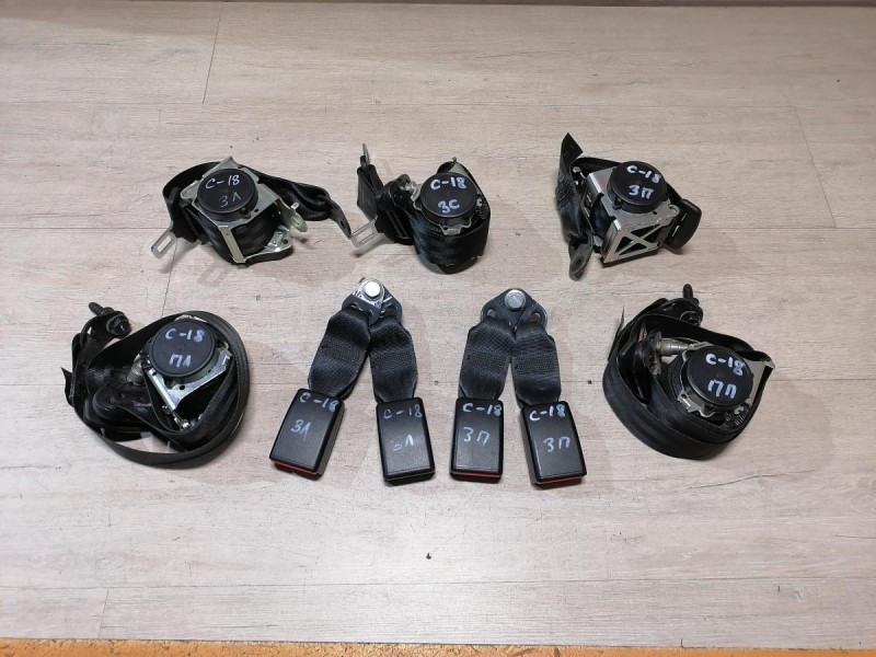 Sandero №18 ремень безопасности передний левый