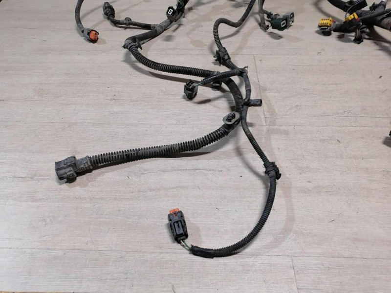 Sandero №18 проводка двигателя 16кл H4M