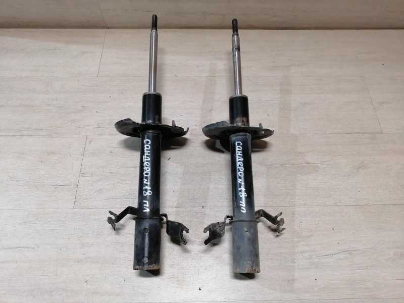 Sandero №18 амортизатор передний левый правый к-кт