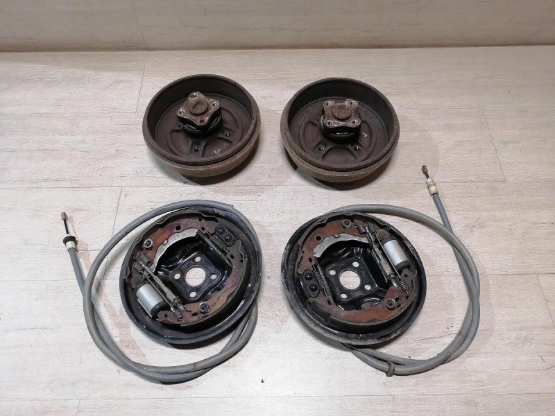 Sandero №18 барабаны задние к-кт