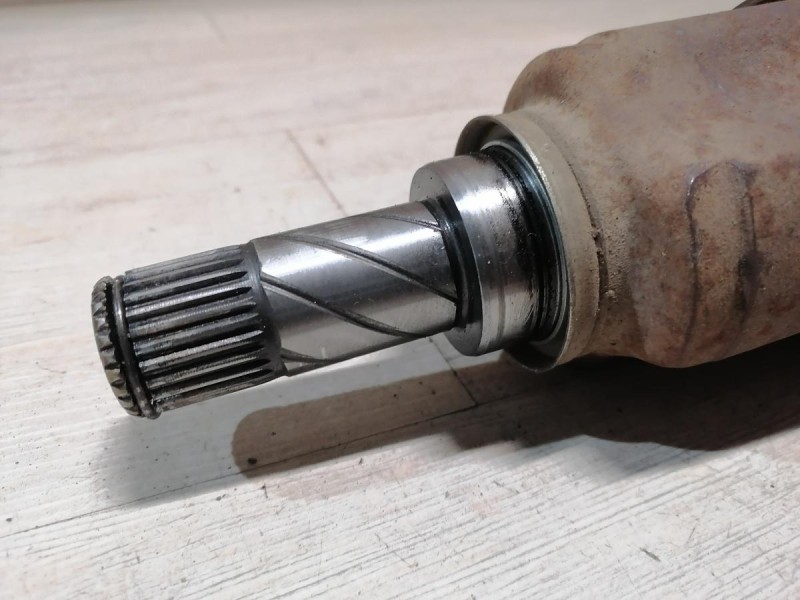 Sandero №18 привод левый h4m