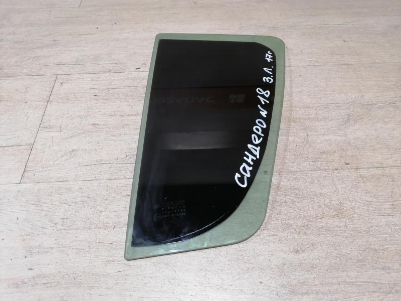 Sandero №18 форточка левая 17