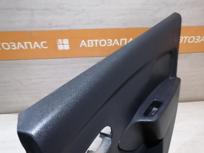 Sandero №18 обшивка двери задняя правая