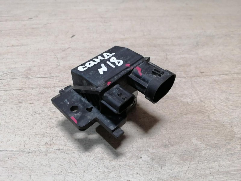 Sandero №18 резистор вентилятора охлаждения двигателя с конд