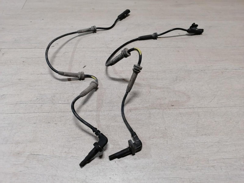 Sandero №18 датчик абс передний