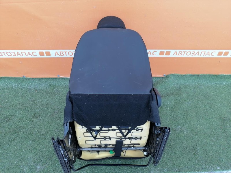 Sandero №18 сиденье переднее к-кт