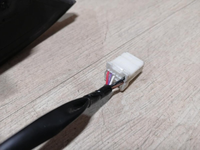 Almera G15 №12 зеркало правое деф