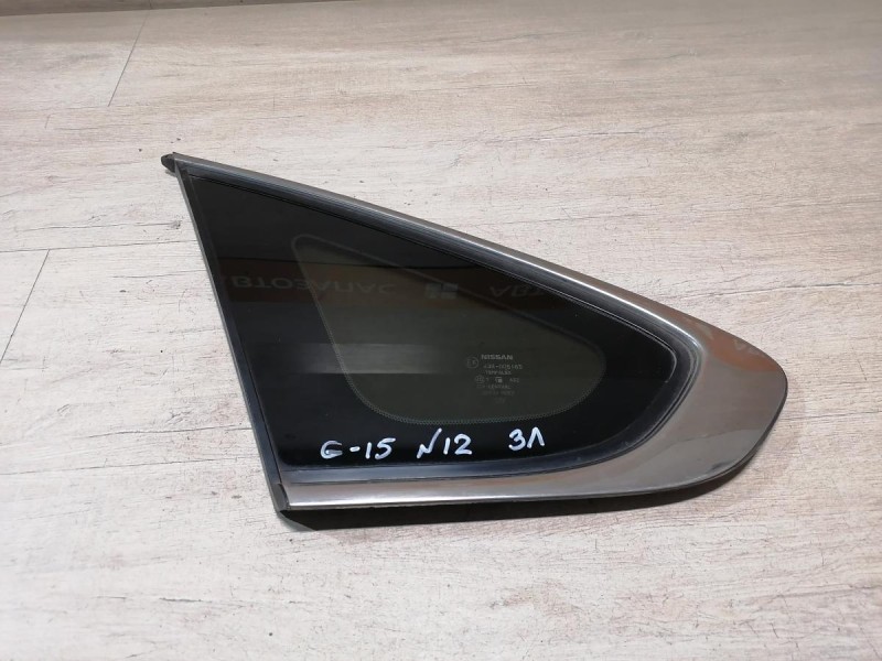 Almera G15 №12 форточка левая 12