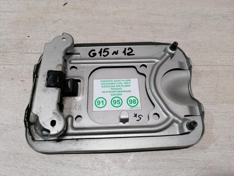 Almera G15 №12 лючок бензобака