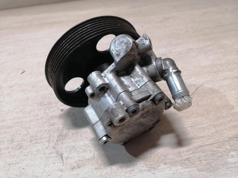 Almera G15 №12 насос ГУР