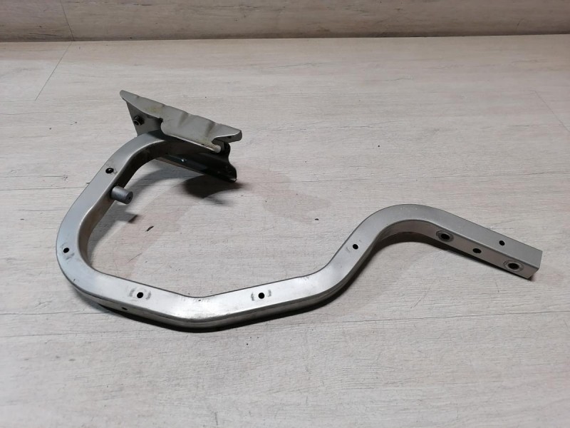 Almera G15 №12 петля багажника правая