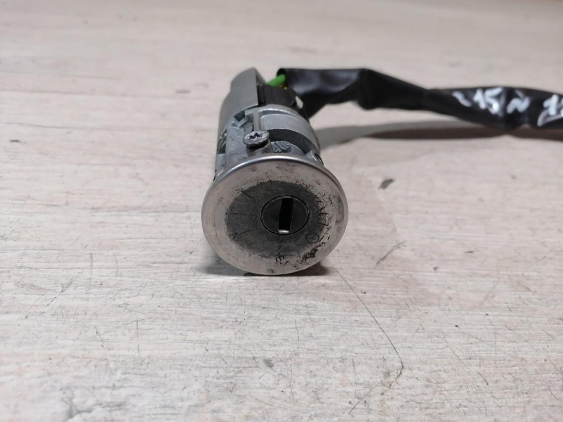 Almera G15 №12 замок зажигания к-кт