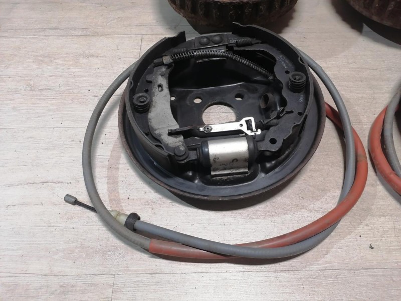 Almera G15 №12 барабан левый правый комплект