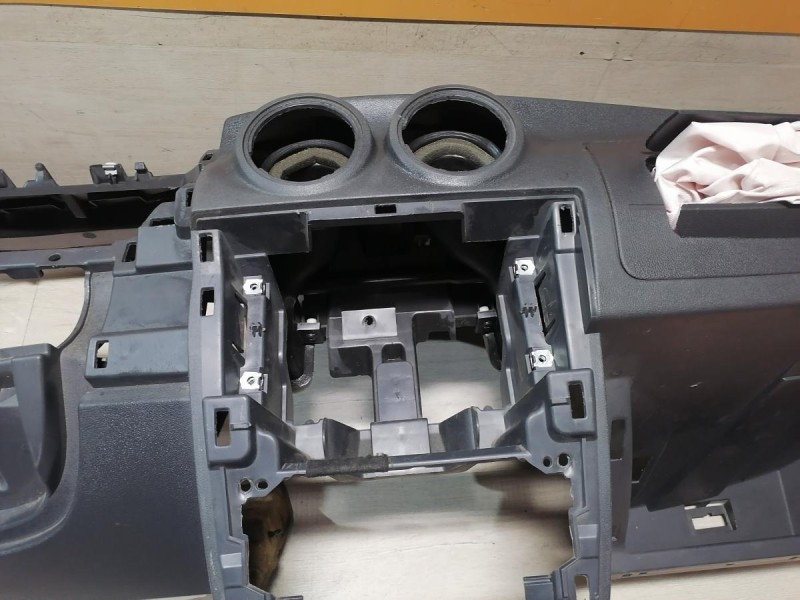 Almera G15 №12 торпедо деф