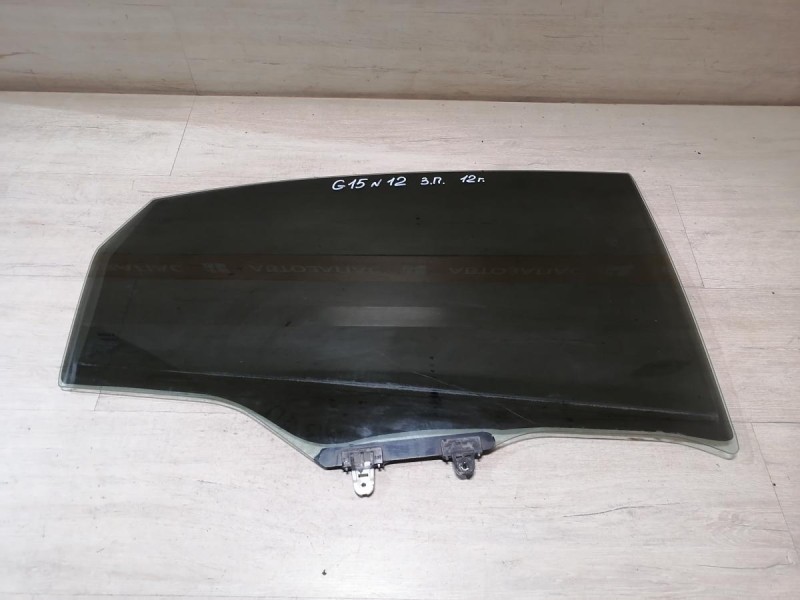 Almera G15 №12 стекло заднее правое 12