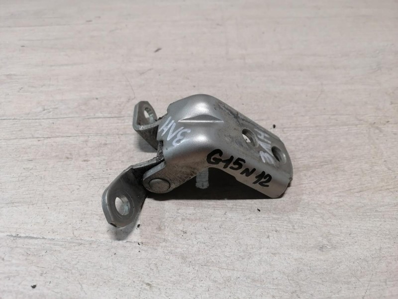 Almera G15 №12 петля двери задняя левая нижняя