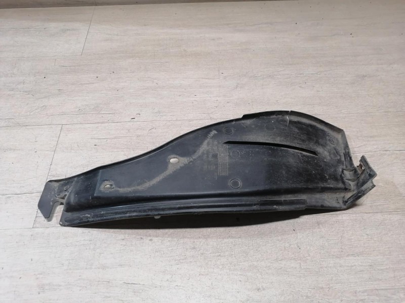 Almera G15 №12 локер задний левый деф