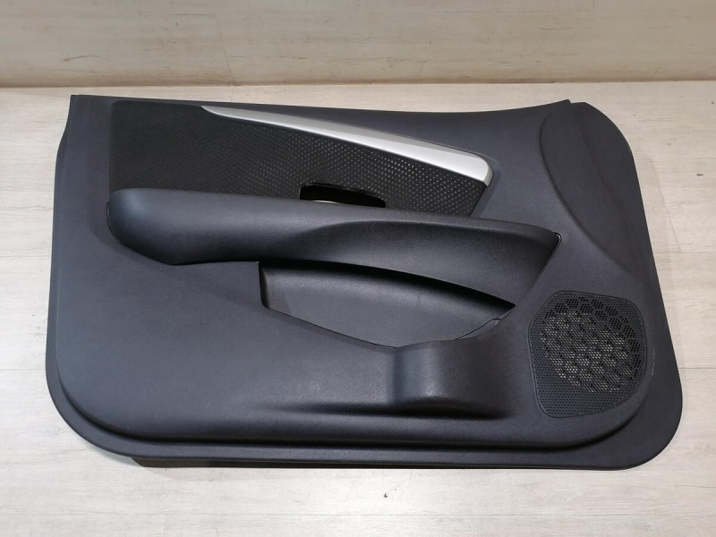 Almera G15 обшивка двери передняя левая эл