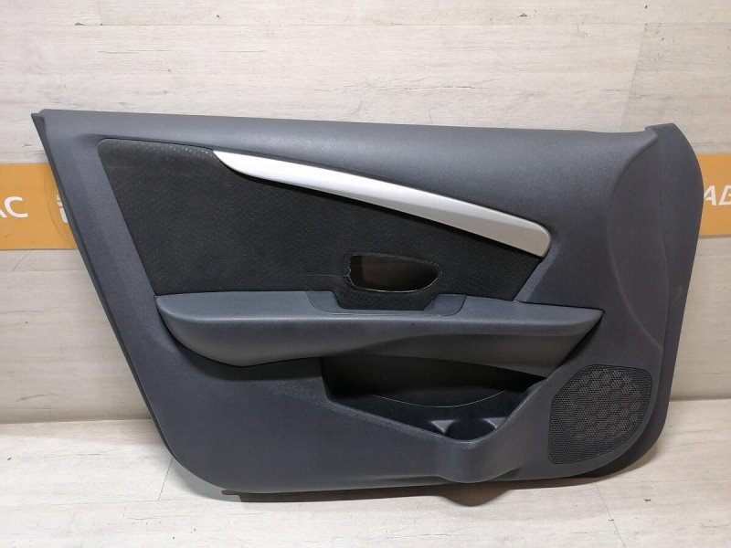 Almera G15 обшивка двери передняя левая эл