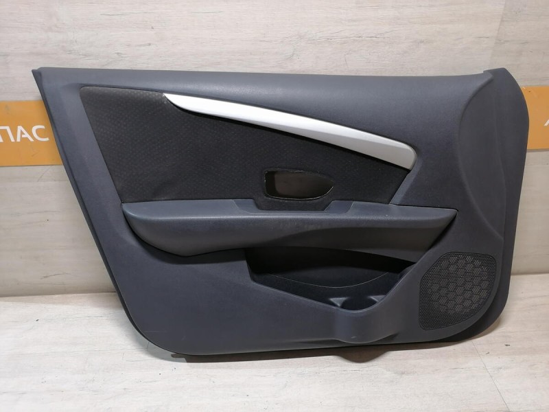 Almera G15 обшивка двери передняя левая эл