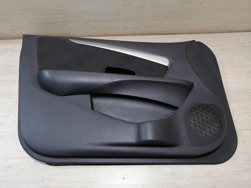 Almera G15 обшивка двери передняя левая эл