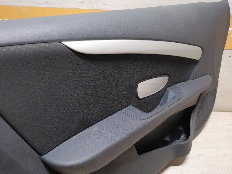 Almera G15 обшивка двери передняя левая эл