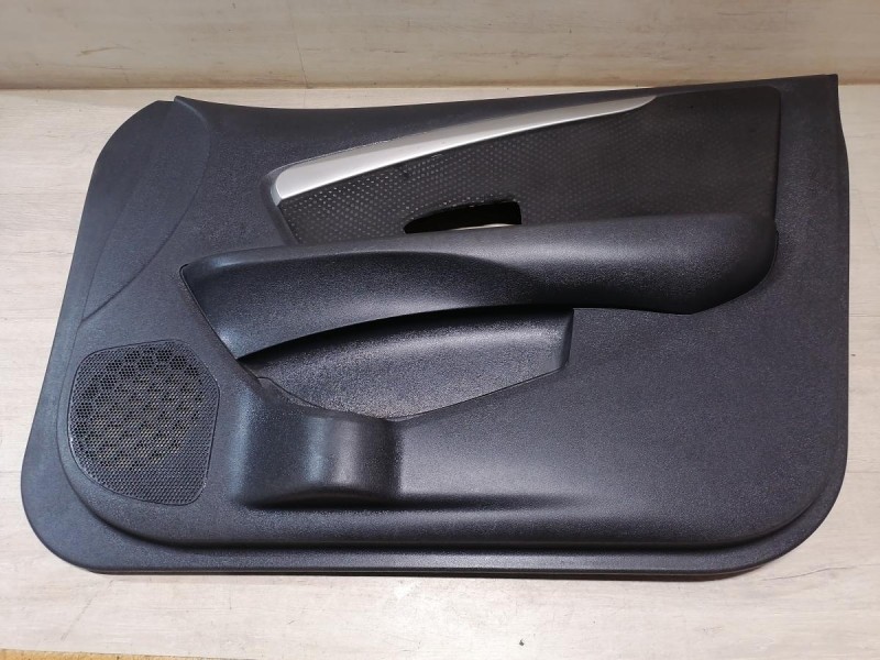 Almera G15 №12 обшивка двери передняя правая