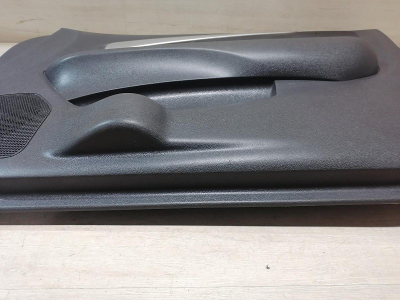 Almera G15 №12 обшивка двери передняя правая