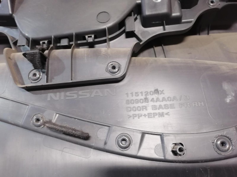 Almera G15 №12 обшивка двери передняя правая