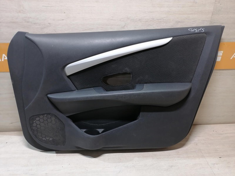 Almera G15 обшивка двери передняя правая эл