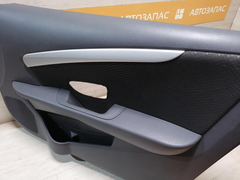 Almera G15 обшивка двери передняя правая эл