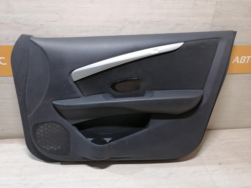 Almera G15 обшивка двери передняя правая эл
