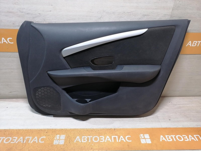 Almera G15 обшивка двери передняя правая эл
