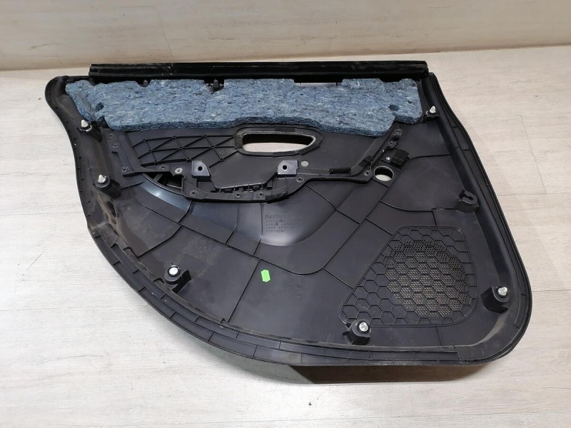 Almera G15 обшивка двери задняя правая мех