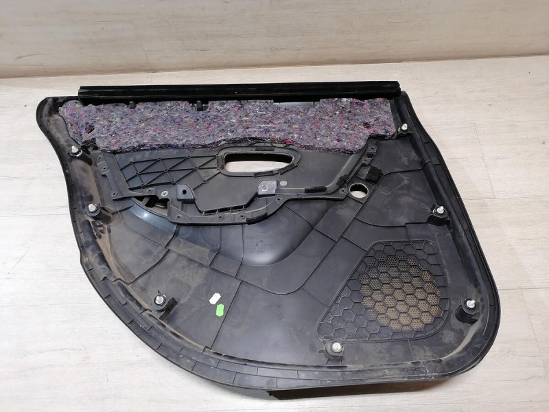 Almera G15 обшивка двери задняя правая мех