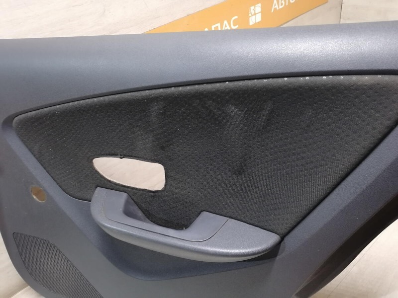 Almera G15 обшивка двери задняя правая мех
