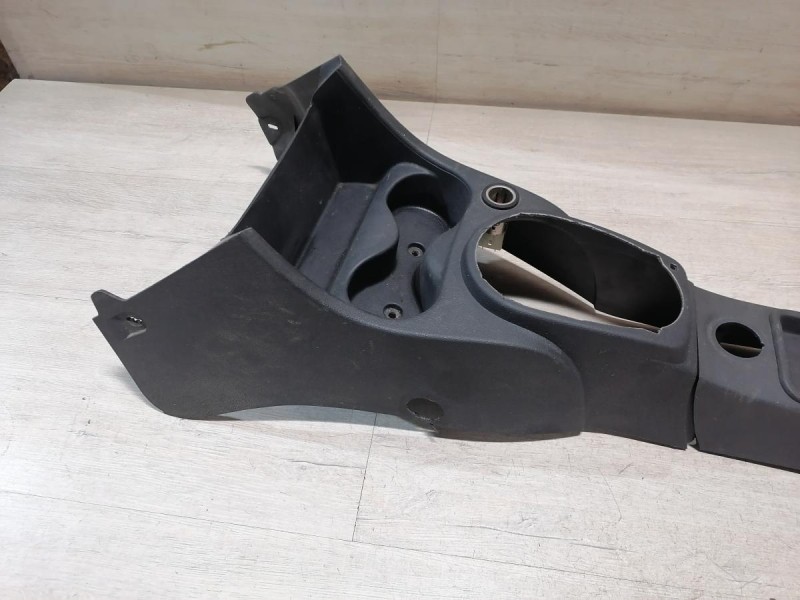 Almera G15 №12 консоль центральная в сборе