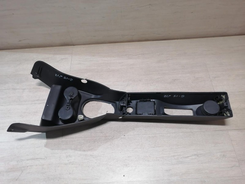 Almera G15 №12 консоль центральная в сборе