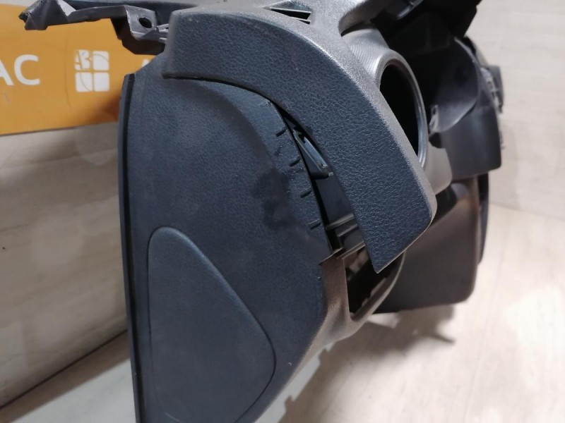 Sandero №18 торпедо деф